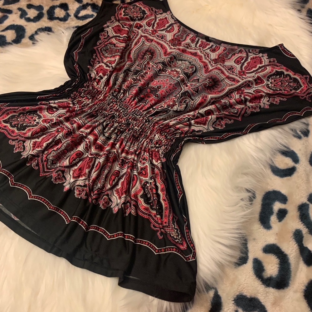 HeartSoul Top with Elastic on Waist - Picture 2 of 5